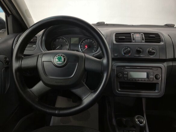 2012 Skoda Fabia II Рестайлинг, серый, 490000 рублей - вид 10