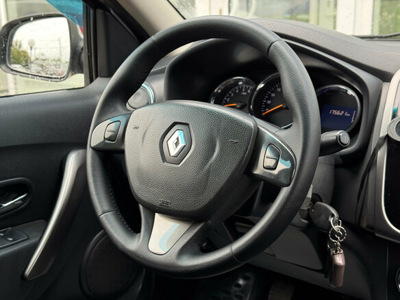 2016 Renault Logan II, серый - вид 9