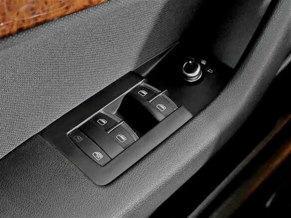 2011 Audi A3 II (8P) Рестайлинг 2, белый, 850000 рублей - вид 9