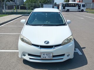 2009 Toyota Wish II, белый, 1250000 рублей, вид 2