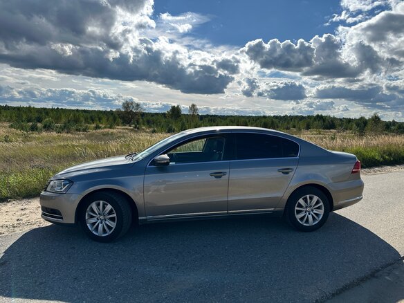 2013 Volkswagen Passat B7, бежевый, 915000 рублей - вид 11