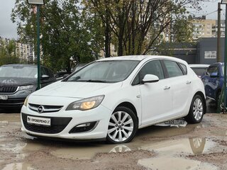 2013 Opel Astra J Рестайлинг, белый, 689000 рублей, вид 1