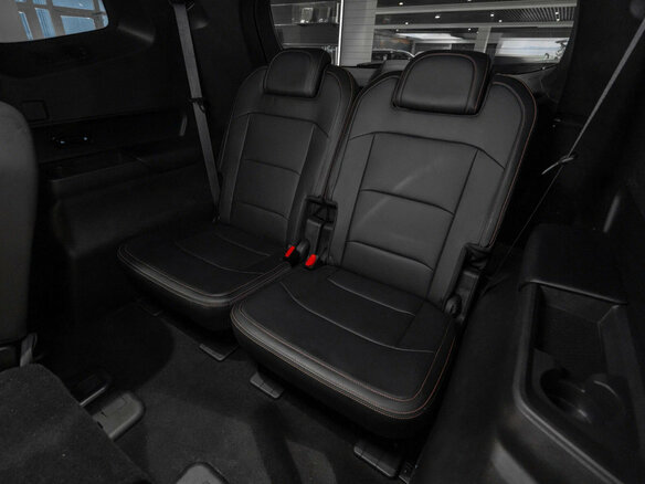 2024 Geely Okavango I Рестайлинг, серый - вид 13