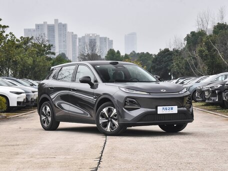 2026 Changan Qiyuan Q05 40.3 kWh II, серый, 2050000 рублей, вид 3