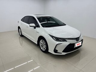 2022 Toyota Corolla XII (E210), белый, 1855000 рублей, вид 4