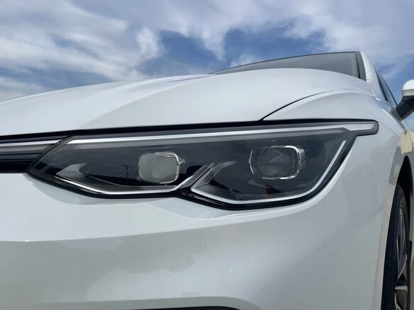 2022 Volkswagen Golf VIII, белый, 2300000 рублей - вид 11