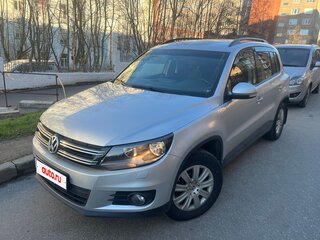 2014 Volkswagen Tiguan I Рестайлинг, серебристый, 1749000 рублей, вид 2