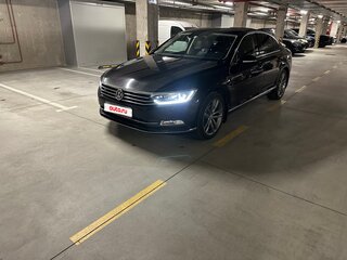 2018 Volkswagen Passat B8, чёрный, 1990000 рублей, вид 1