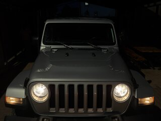 2022 Jeep Wrangler IV (JL), серый, 4400000 рублей, вид 2