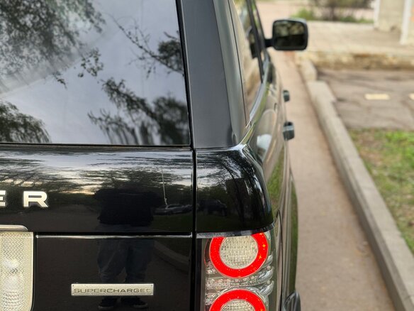 2010 Land Rover Range Rover Supercharged III Рестайлинг 2, чёрный - вид 9