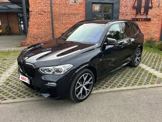 2020 BMW X5 30d IV (G05/G18), чёрный, 8000000 рублей, вид 1