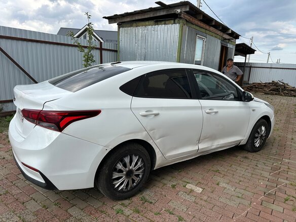 2017 Hyundai Solaris II, белый - вид 3