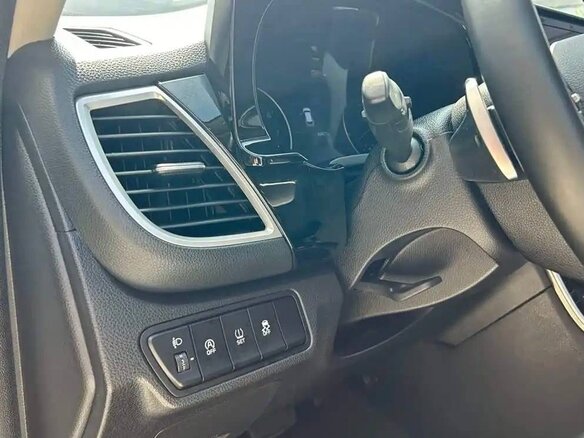 2022 Kia KX3, белый, 1900000 рублей - вид 11