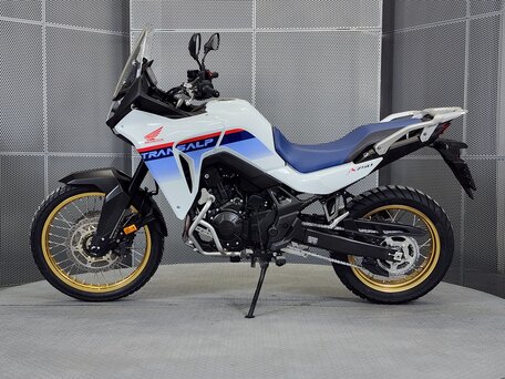 2025 Honda XL750 Transalp, белый, 1299000 рублей, вид 5