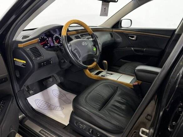 2007 Hyundai Grandeur IV, чёрный, 659000 рублей - вид 6
