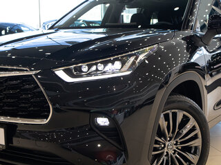 2026 Toyota Highlander IV (XU70), чёрный, 5800000 рублей, вид 2