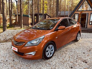 2015 Hyundai Solaris I Рестайлинг, оранжевый, 750000 рублей, вид 1