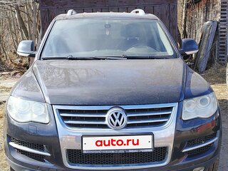 2010 Volkswagen Touareg I Рестайлинг, чёрный, 1130000 рублей, вид 1