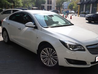 2014 Opel Insignia I Рестайлинг, белый, 1400000 рублей, вид 2