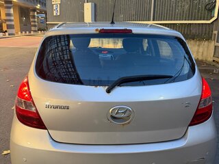 2010 Hyundai i20 I, бежевый, 600000 рублей, вид 4