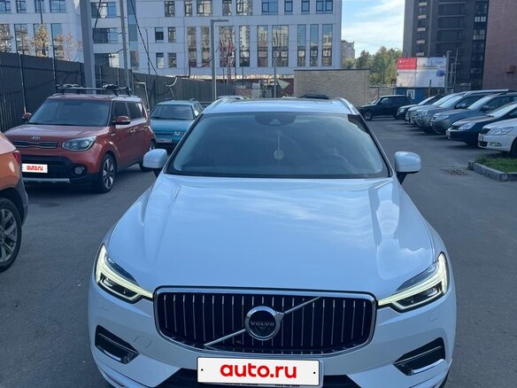 2018 Volvo XC60 II, белый, 3700000 рублей