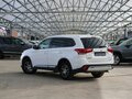 2019 Mitsubishi Outlander III Рестайлинг 3, белый - вид 2