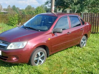 2013 Lada (ВАЗ) Granta I, красный, 340000 рублей, вид 2