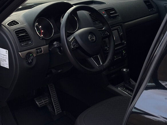 2017 Skoda Yeti I Рестайлинг, чёрный, 1570000 рублей - вид 7
