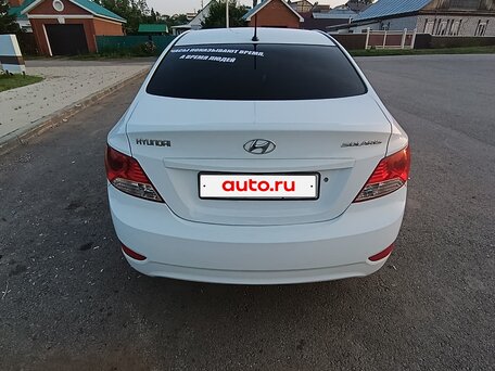 2011 Hyundai Solaris I, белый, 620000 рублей, вид 5