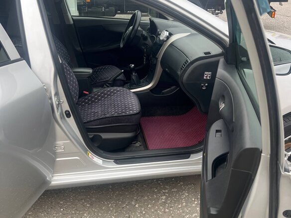 2008 Toyota Corolla X (E140, E150), серебристый, 730000 рублей - вид 8