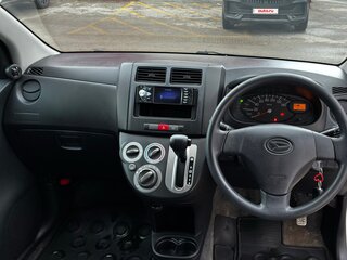 2017 Daihatsu Mira VII, белый, 590000 рублей, вид 5