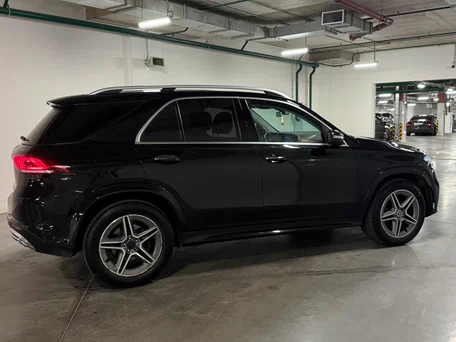 2020 Mercedes-Benz GLE 300 d II (V167), чёрный, 5400000 рублей, вид 4