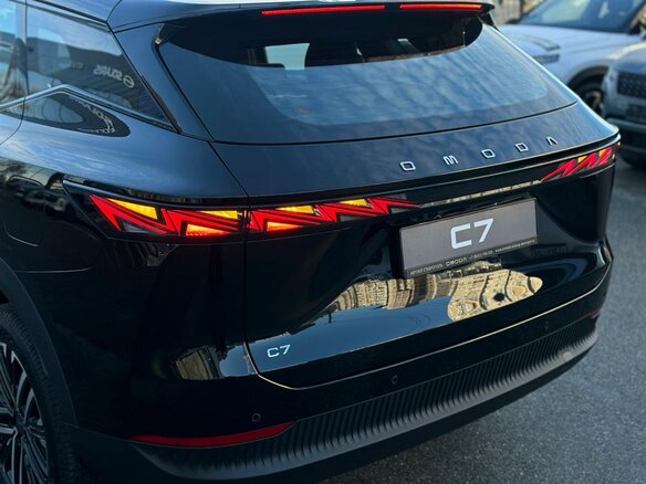 2026 Omoda C7, чёрный, 3099000 рублей - вид 9