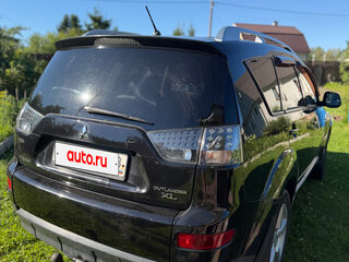 2008 Mitsubishi Outlander II, чёрный, 950000 рублей, вид 4