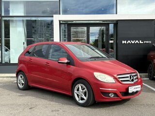 2010 Mercedes-Benz B-Класс 180 I (W245) Рестайлинг, красный, 679000 рублей, вид 3