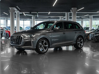 2022 Audi Q7 45 TDI II (4M) Рестайлинг, серый, 7350000 рублей, вид 1