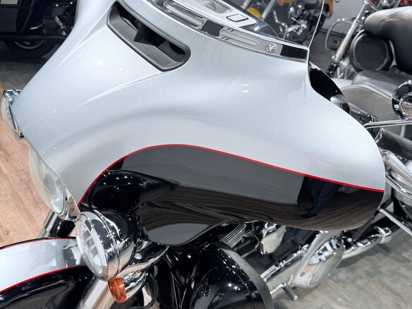 2015 Harley-Davidson Electra Glide, серебристый, 1399000 рублей - вид 21