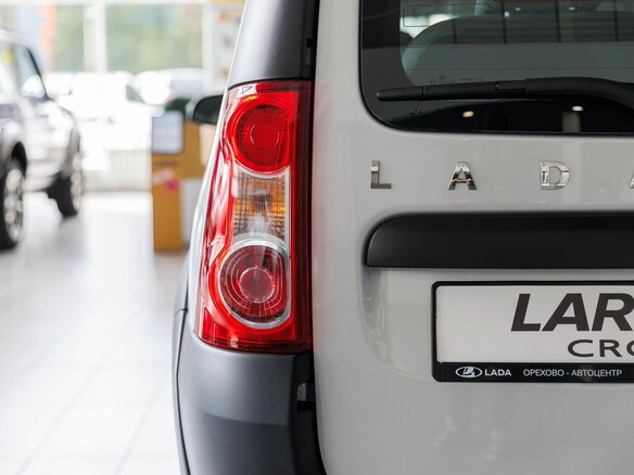 2026 Lada (ВАЗ) Largus Cross I Рестайлинг, серебристый, 2017000 рублей - вид 25