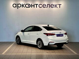 2017 Hyundai Solaris II, белый, 1122000 рублей, вид 4