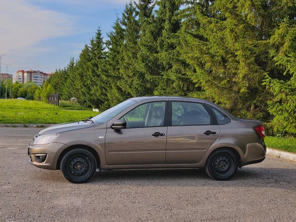 2018 Lada (ВАЗ) Granta I, коричневый, 515000 рублей - вид 1