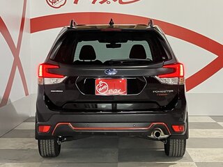 2023 Subaru Forester V Рестайлинг, чёрный, 2350000 рублей, вид 4