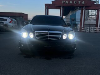 2006 Mercedes-Benz E-Класс 280 III (W211, S211) Рестайлинг, чёрный, 890000 рублей, вид 1