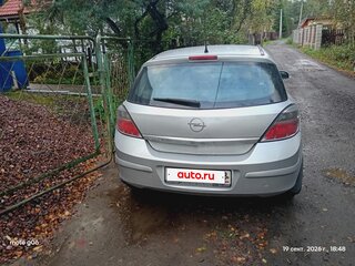 2008 Opel Astra H Рестайлинг, серебристый, 360000 рублей, вид 4