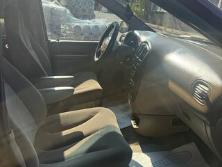 2002 Dodge Caravan 3-speed IV, пурпурный, 470000 рублей, вид 3