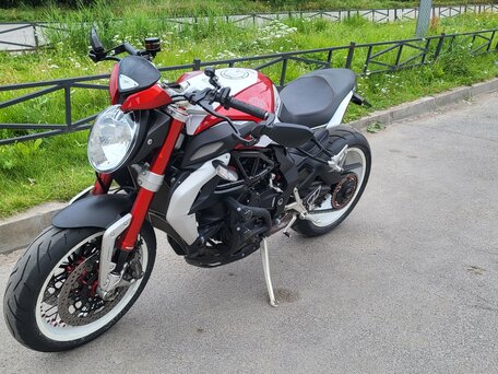 2015 MV Agusta Dragster 800, белый, 1200000 рублей, вид 1