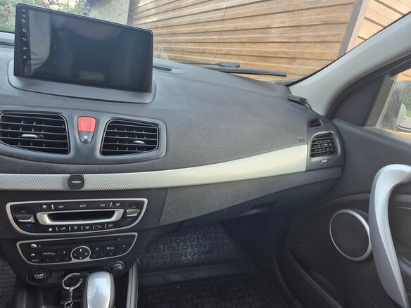 2011 Renault Fluence I, серебристый, 730000 рублей - вид 12