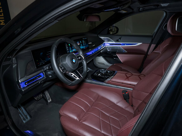 2023 BMW 7 серии 760i xDrive VII (G70), синий - вид 16