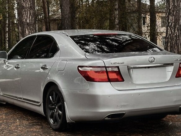 2007 Lexus LS 460 L IV, серый - вид 3
