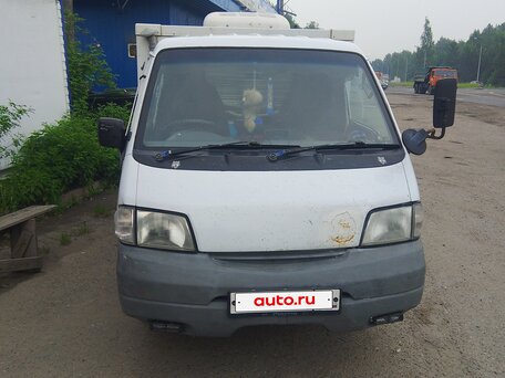 2001 Mazda Bongo, белый, 750000 рублей, вид 1