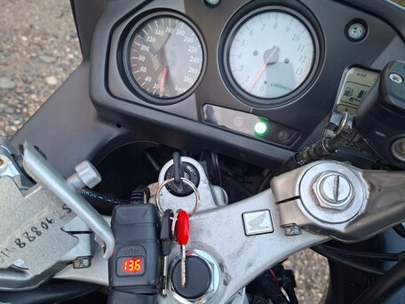 1999 Honda VFR 800, чёрный, 400000 рублей, вид 4